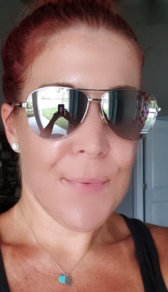 Kate Spade Bethann sunglasses w/ FREE case! - Picture 5 of 6